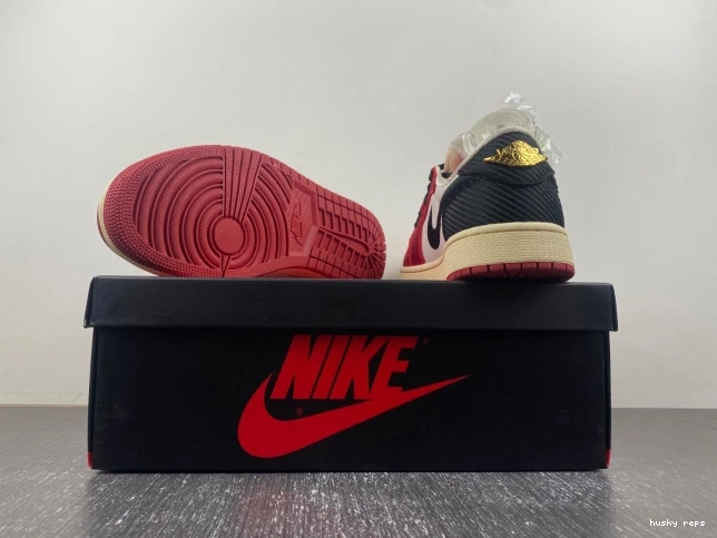 Cheap Husky Home OG Air FN0432-017 1 Trophy Low Room x Jordan 0720